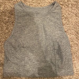 Cropped workout tank